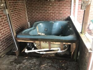 Junk Goats Hot Tub Removal (3)